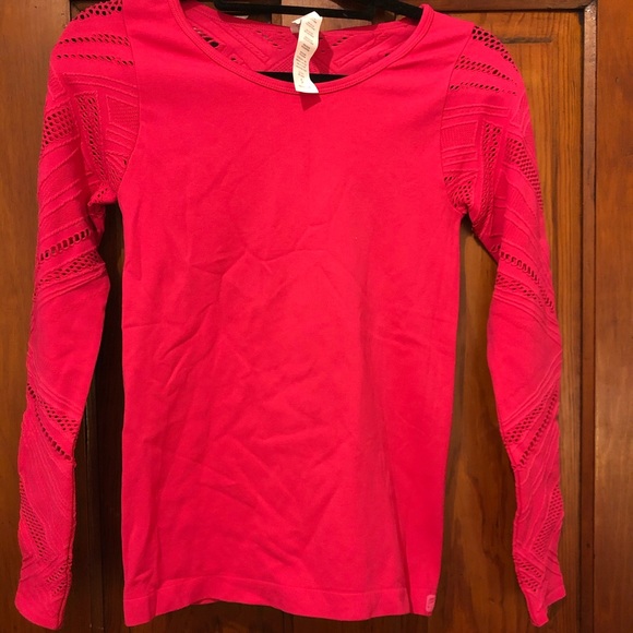NWT - Fabletics Isabella Seamless L/S Top - S - Picture 2 of 5